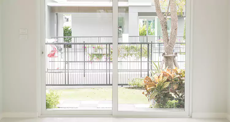 Balcony Screen Door Repair in Port Orange, FL