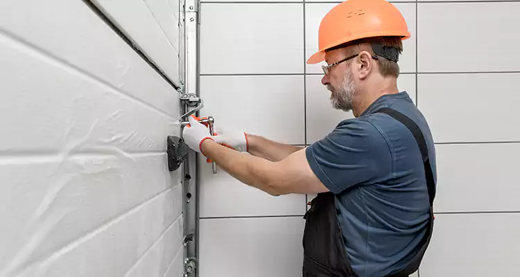 Emergency Garage Door Repair in Port Orange, FL