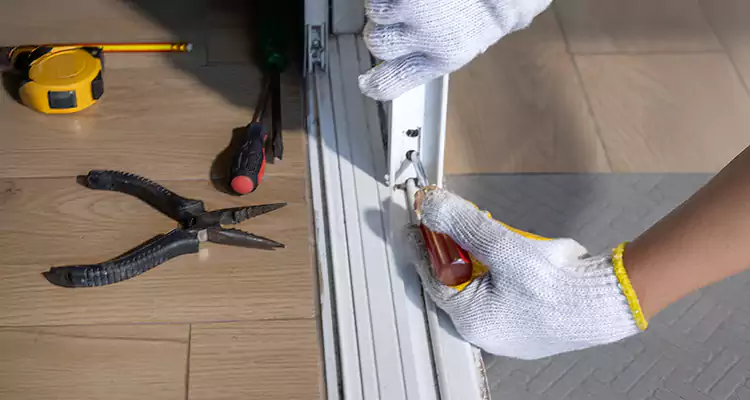 Closet Sliding Door Track Repair in Port Orange, FL