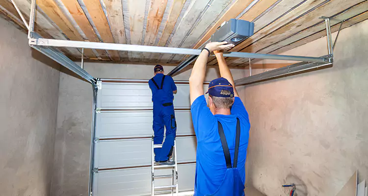 Garage Door Opener Technician in Port Orange, FL