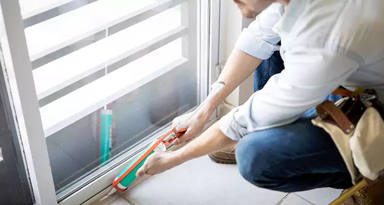 Dap Window Caulk Repair in Port Orange, FL